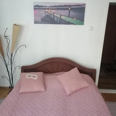 Апартаменты Maja Биелина