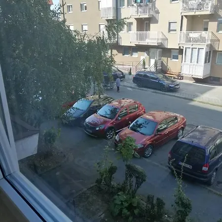 Maja Апартаменты *