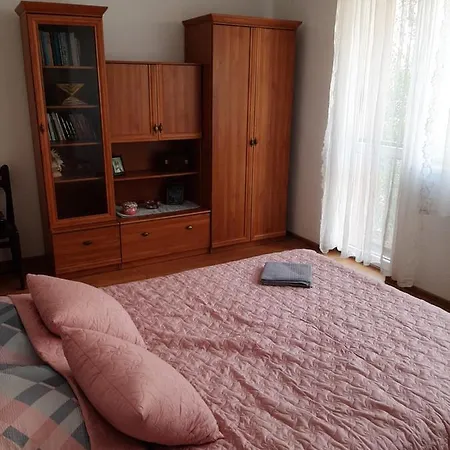 Maja Апартаменты *